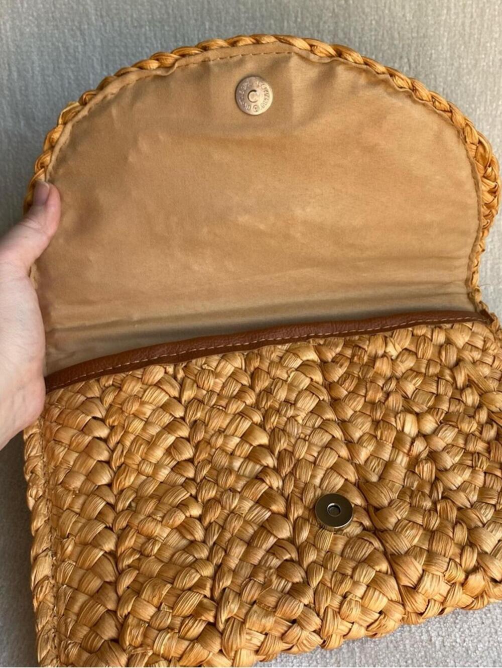 Woven Envelope Clutch Bag - Picture 2 of 5